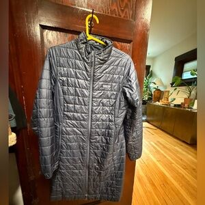 Patagonia Nano Puff Parka Medium Navy size Medium women’s